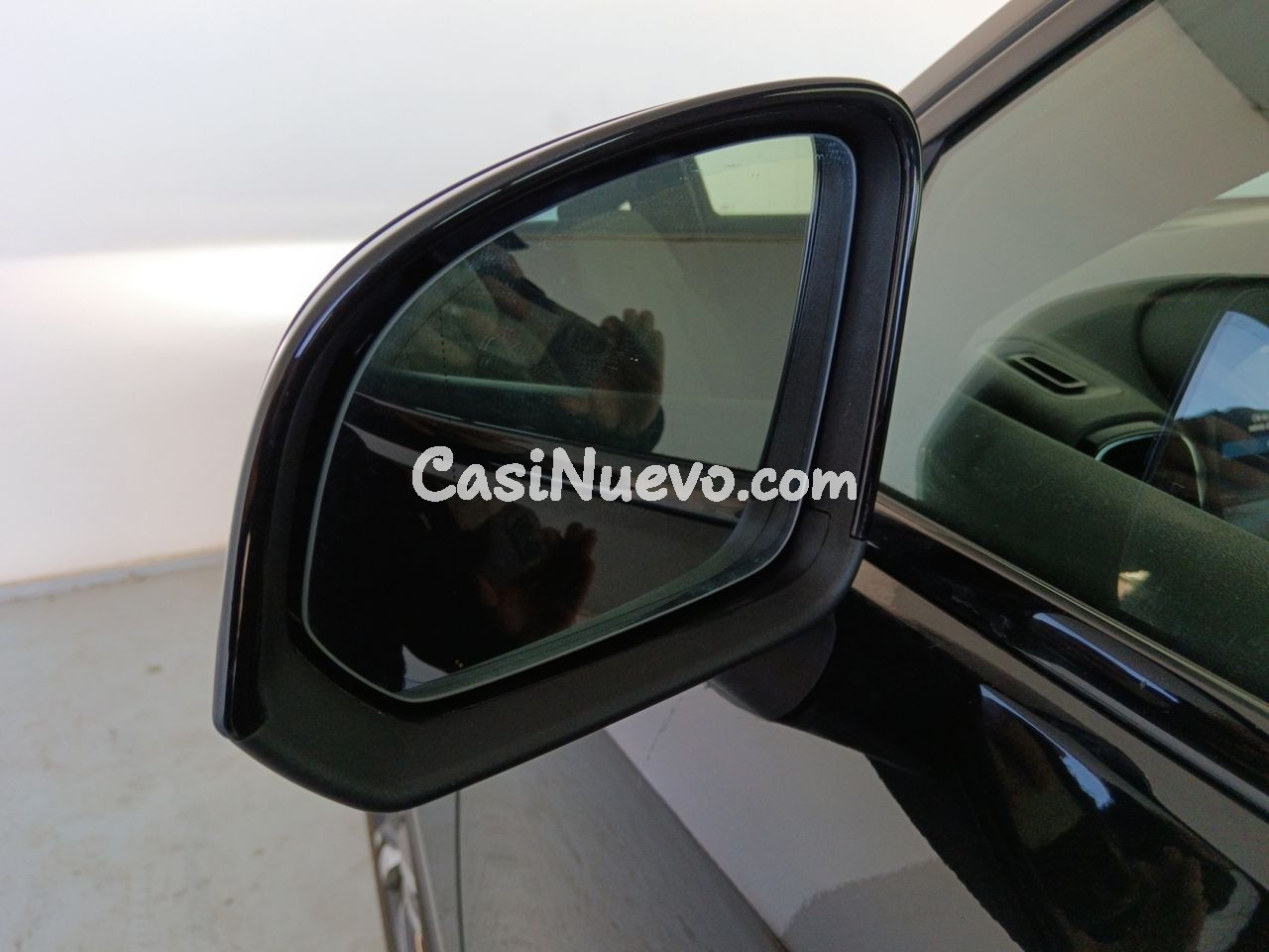 Volvo XC40 Plus Dark - foto 22