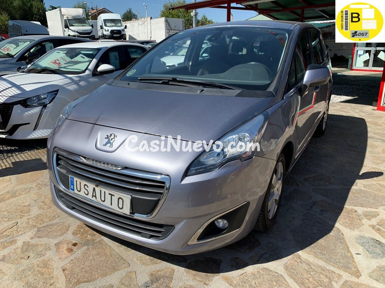 Peugeot 5008 ACTIVE eHDI 115 CV AUTOMATICO