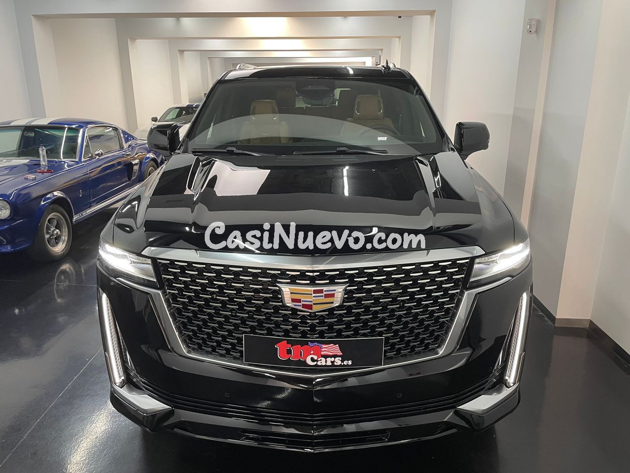 Cadillac Escalade PREMIUM LUXURY