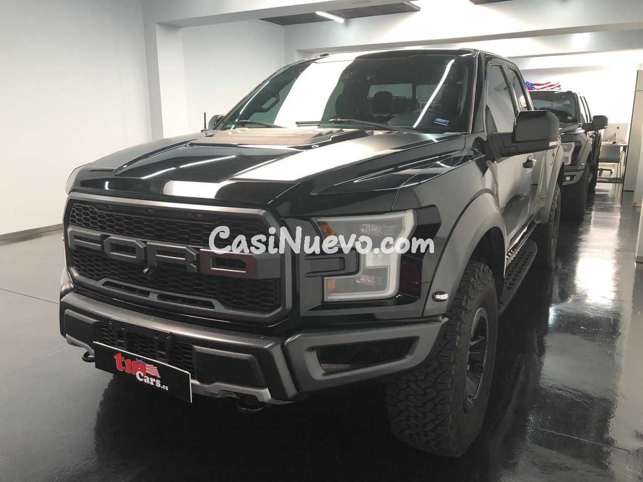 Ford F-150 RAPTOR Extended Cab Pickup