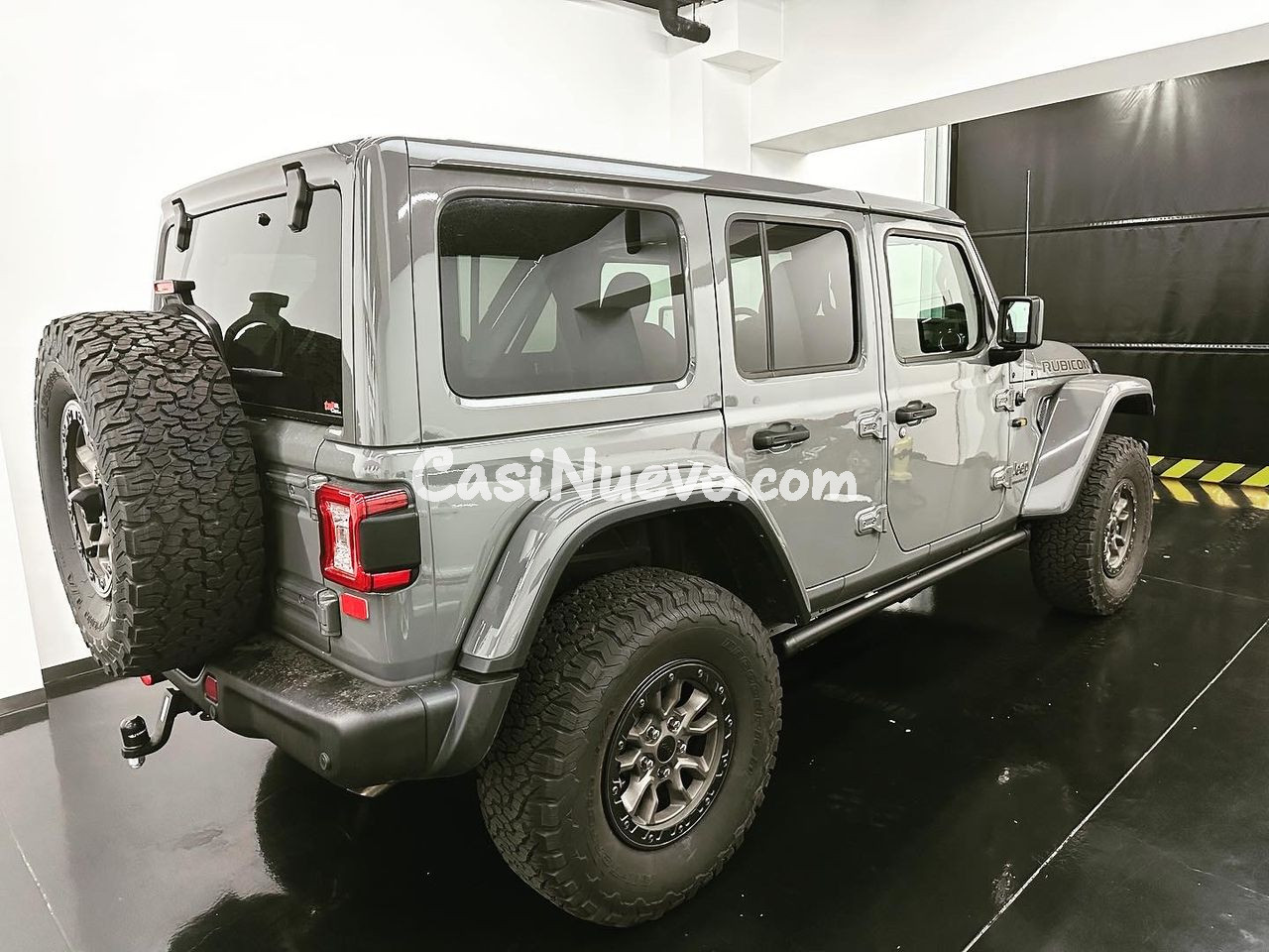 Jeep Wrangler Rubicon Hemi 392 - foto 3