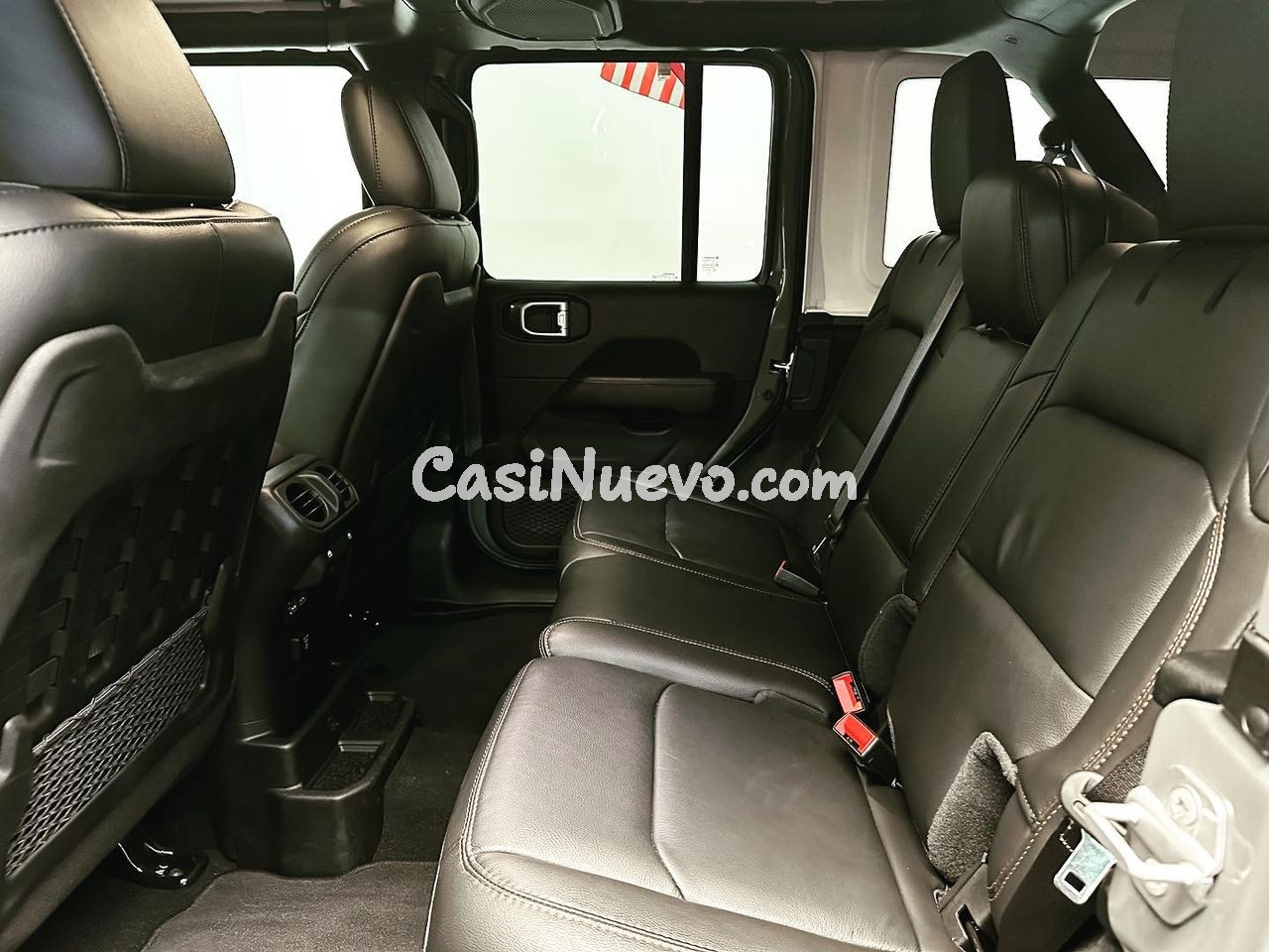 Jeep Wrangler Rubicon Hemi 392 - foto 10