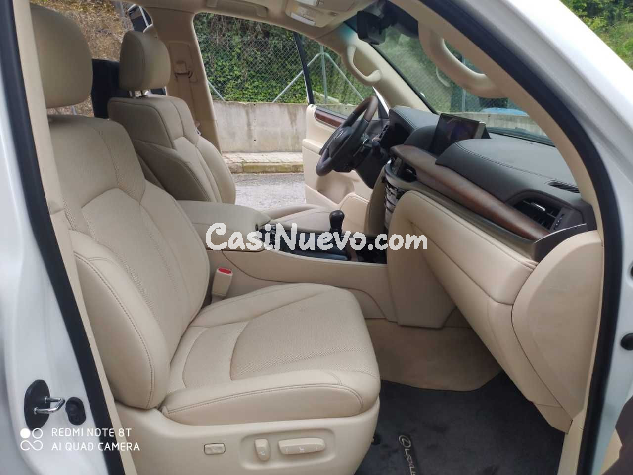 Lexus LX 570 Full Options - foto 14