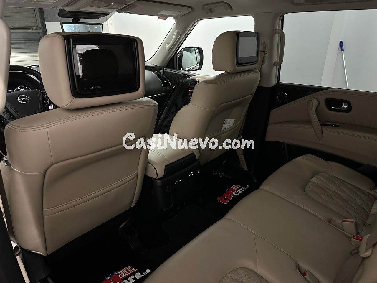Nissan Armada Platinum - foto 14
