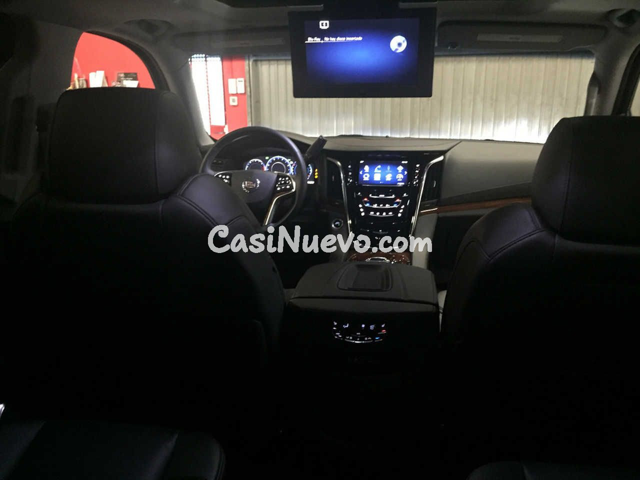 Cadillac Escalade Luxury - foto 8