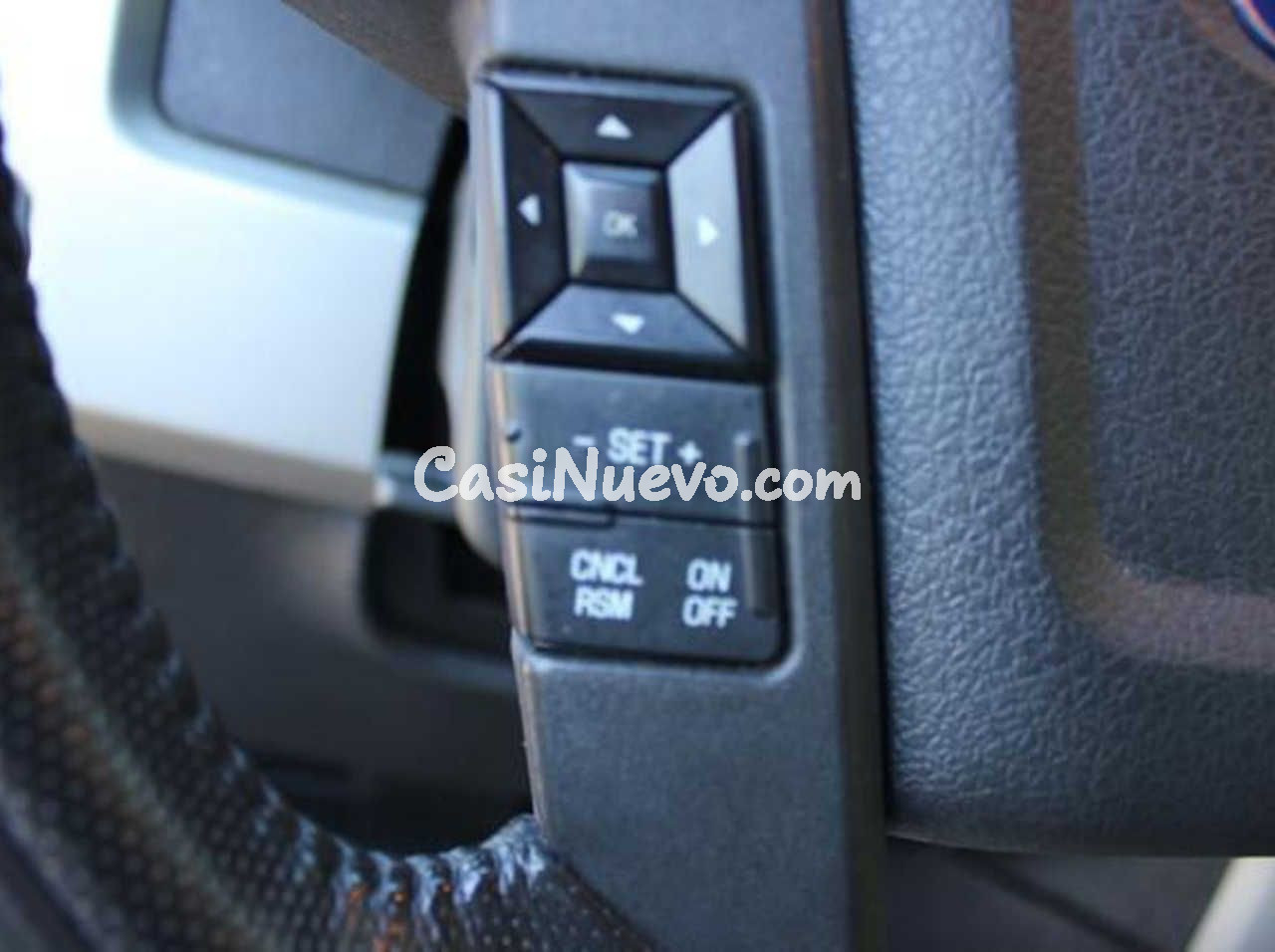 Ford F-150 Raptor SVT - foto 16