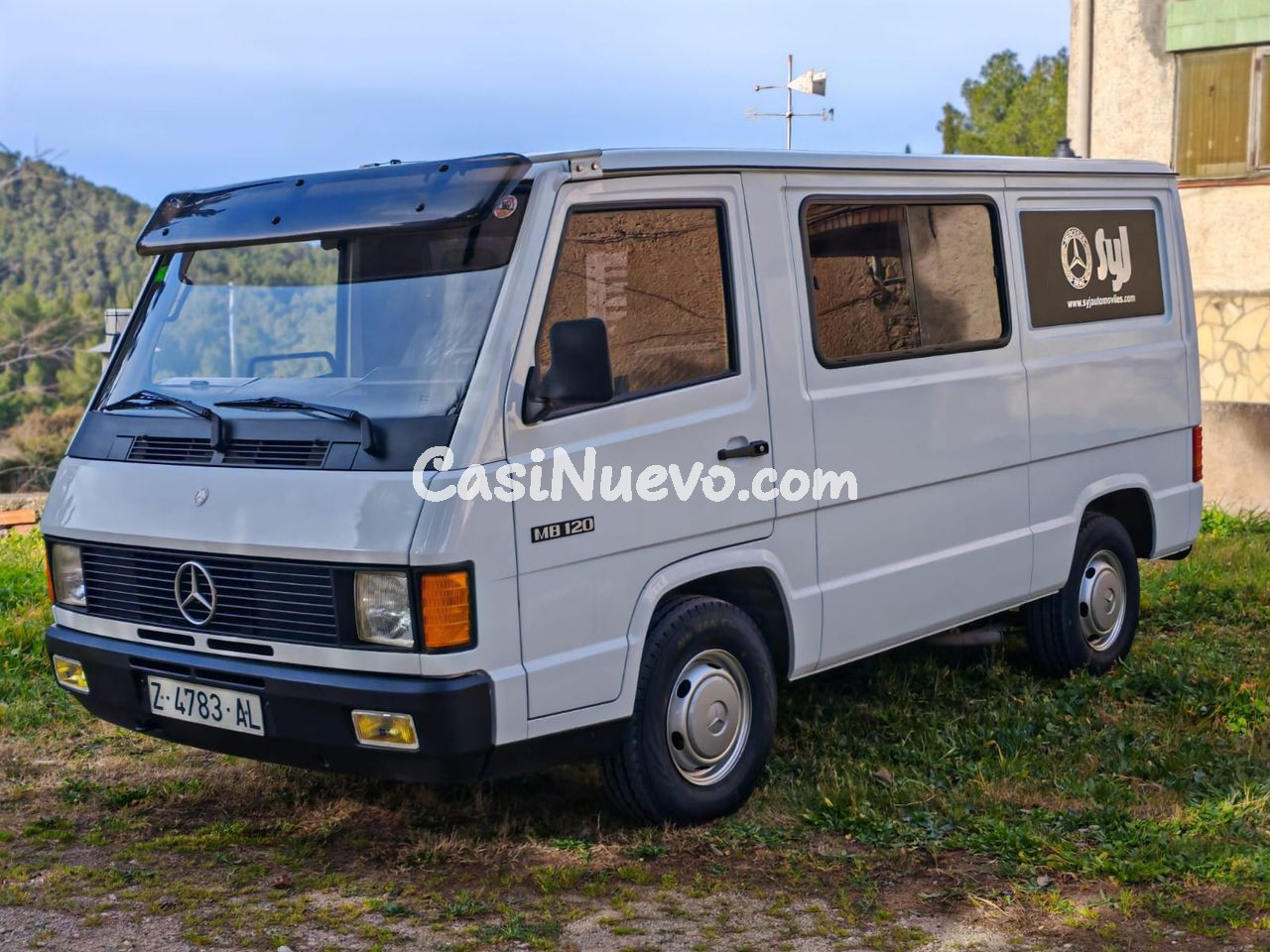 Mercedes 100D ES UNA MB 120
