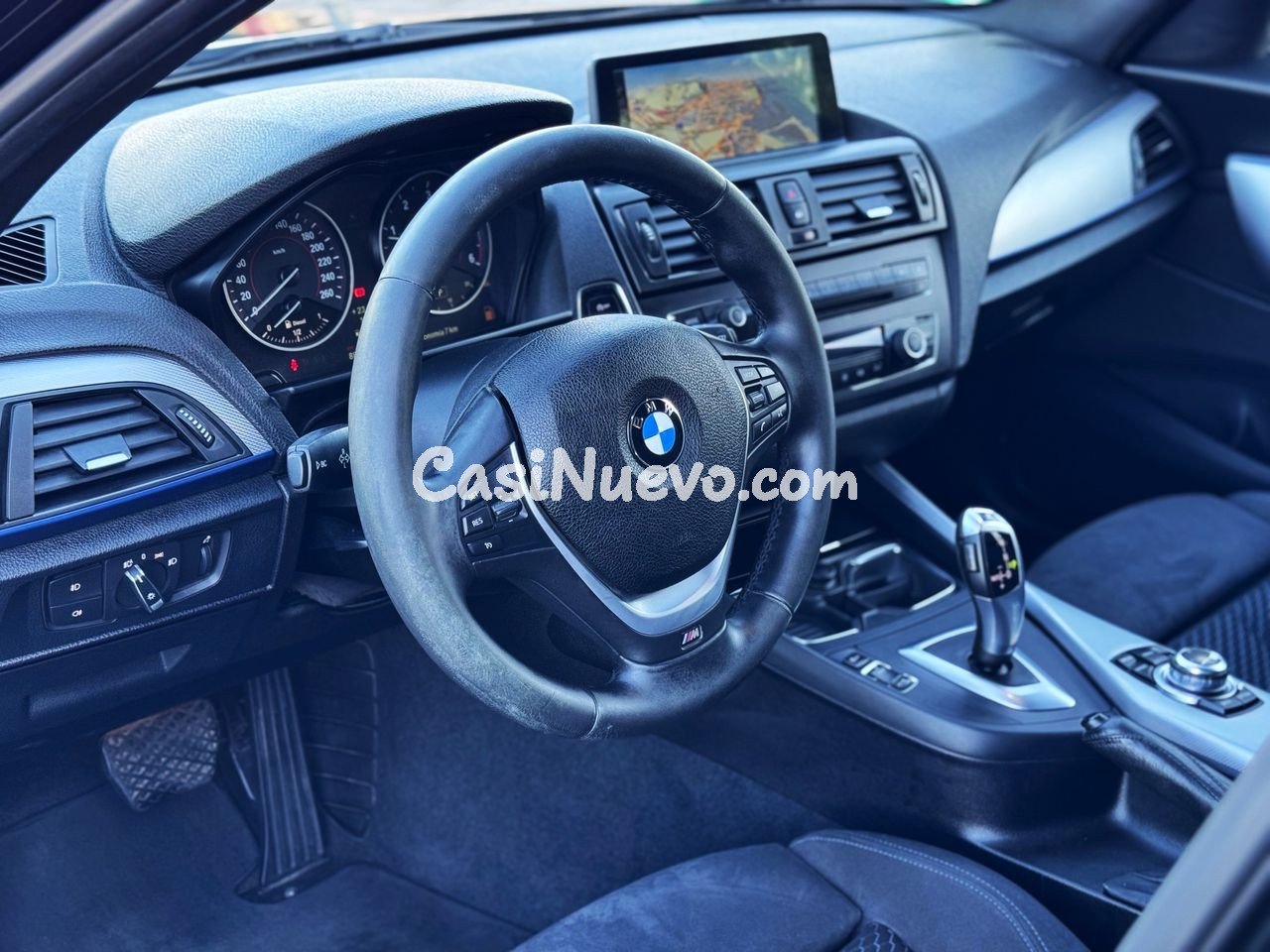 BMW Serie 1 118d M PACK AUTOMÁTICO con  NAVEGADOR, ASIENTOS DEPORTIVOS...