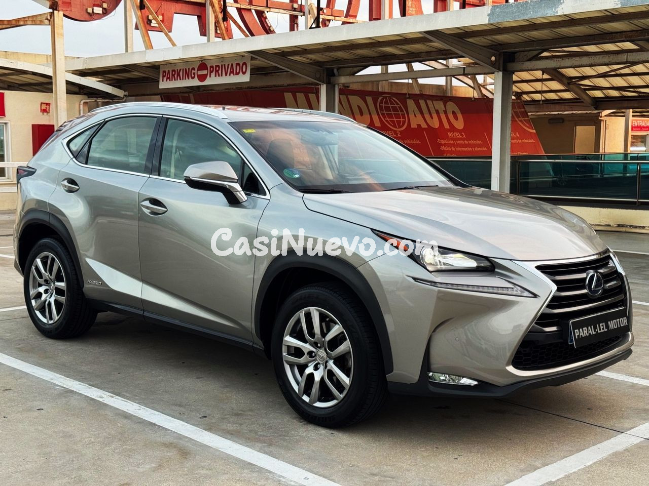 Lexus NX 2.5 300h EXECUTIVE 4WD con CUERO COMPLETO, CÁMARA TRASERA...