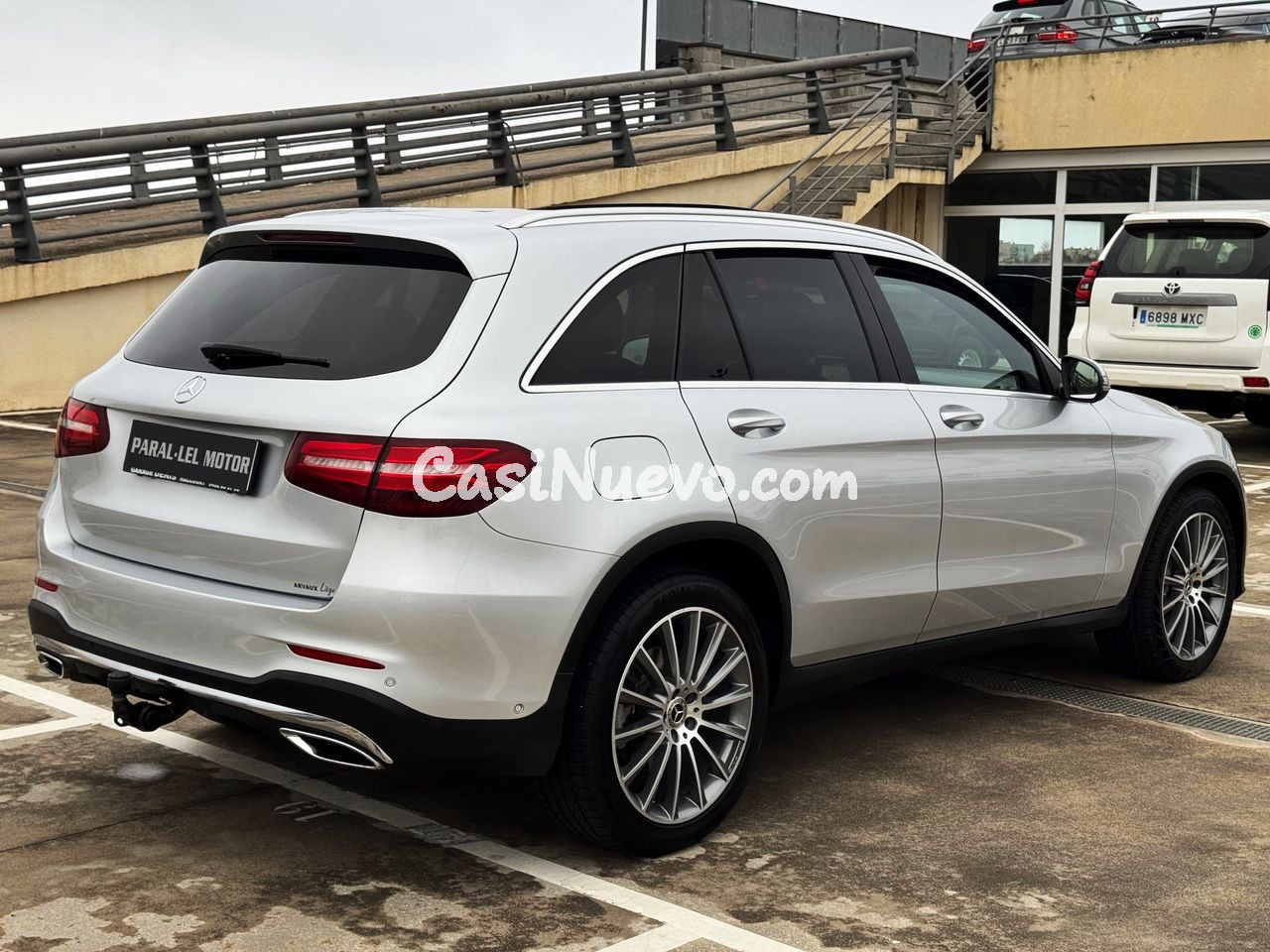 Mercedes Clase GLC 220d 4MATIC AMG LINE con TECHO PANORÁMICO - foto 3