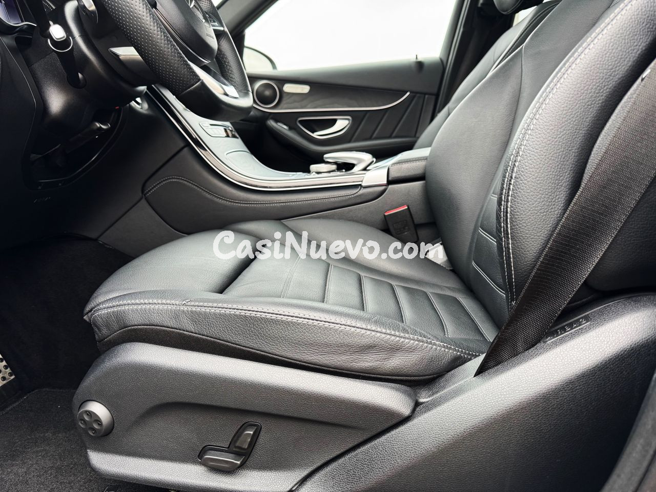 Mercedes Clase GLC 220d 4MATIC AMG LINE con TECHO PANORÁMICO - foto 6