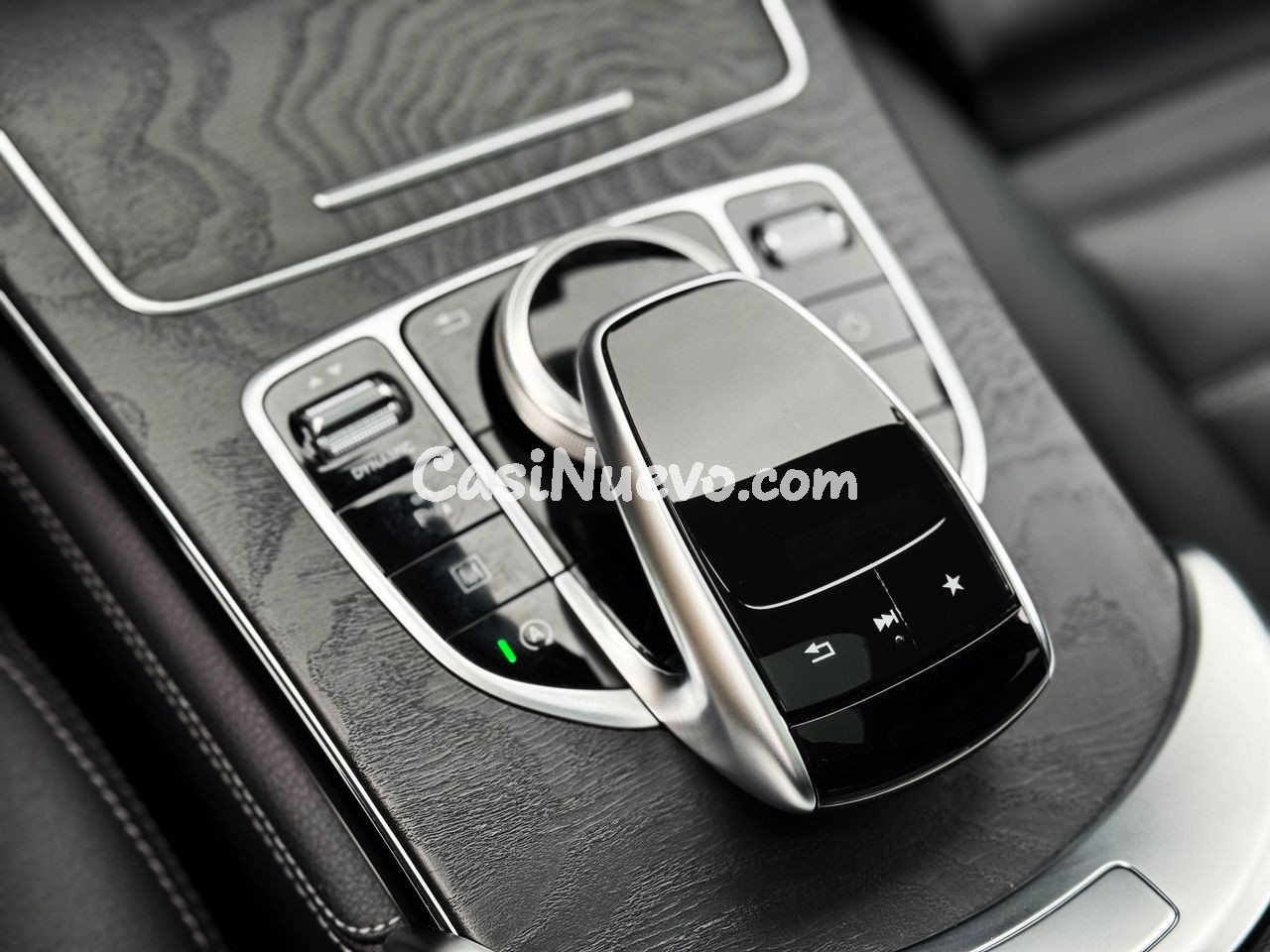 Mercedes Clase GLC 220d 4MATIC AMG LINE con TECHO PANORÁMICO - foto 28