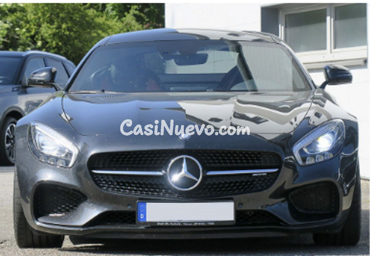 Mercedes AMG-GT Coupe AMG Speedshift 7G-DCT