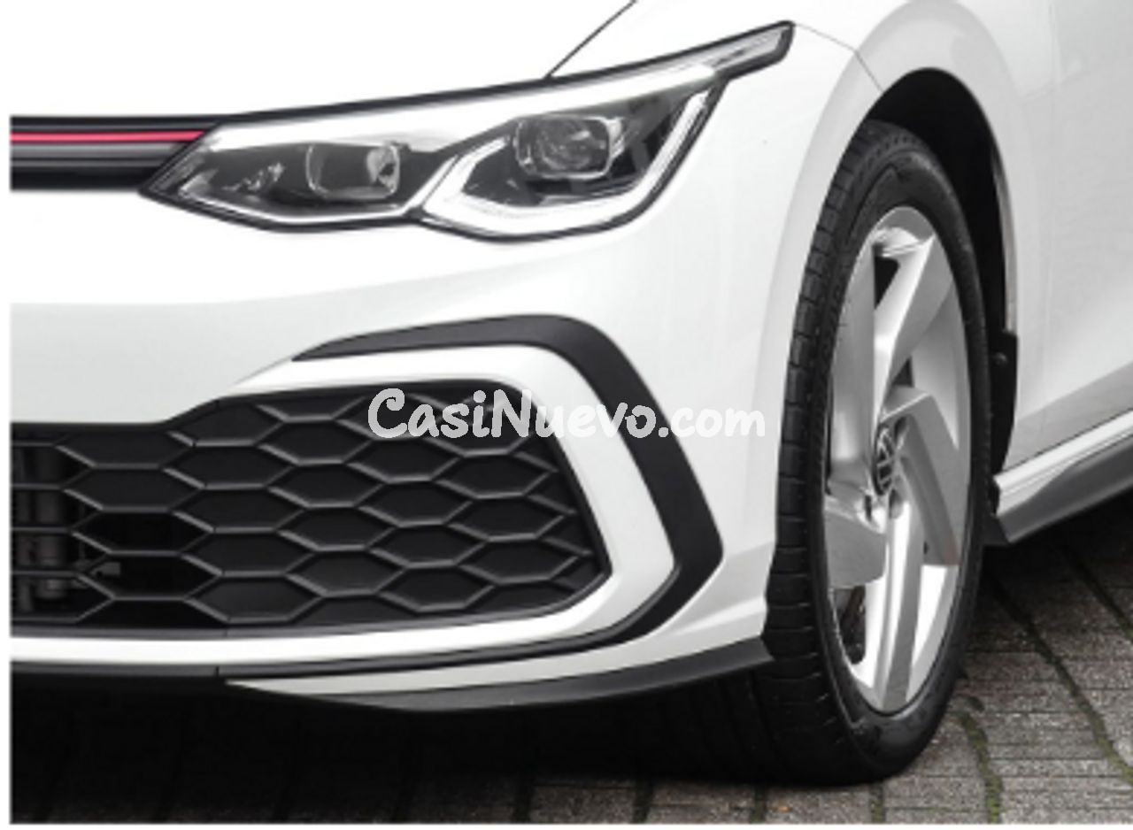 Volkswagen Golf VIII GTI 2.0 TSI DSG