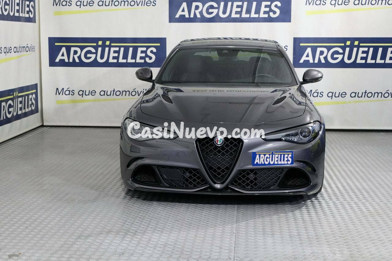 Alfa Romeo Giulia 2.9T V6 510cv Quadrifoglio Nacional