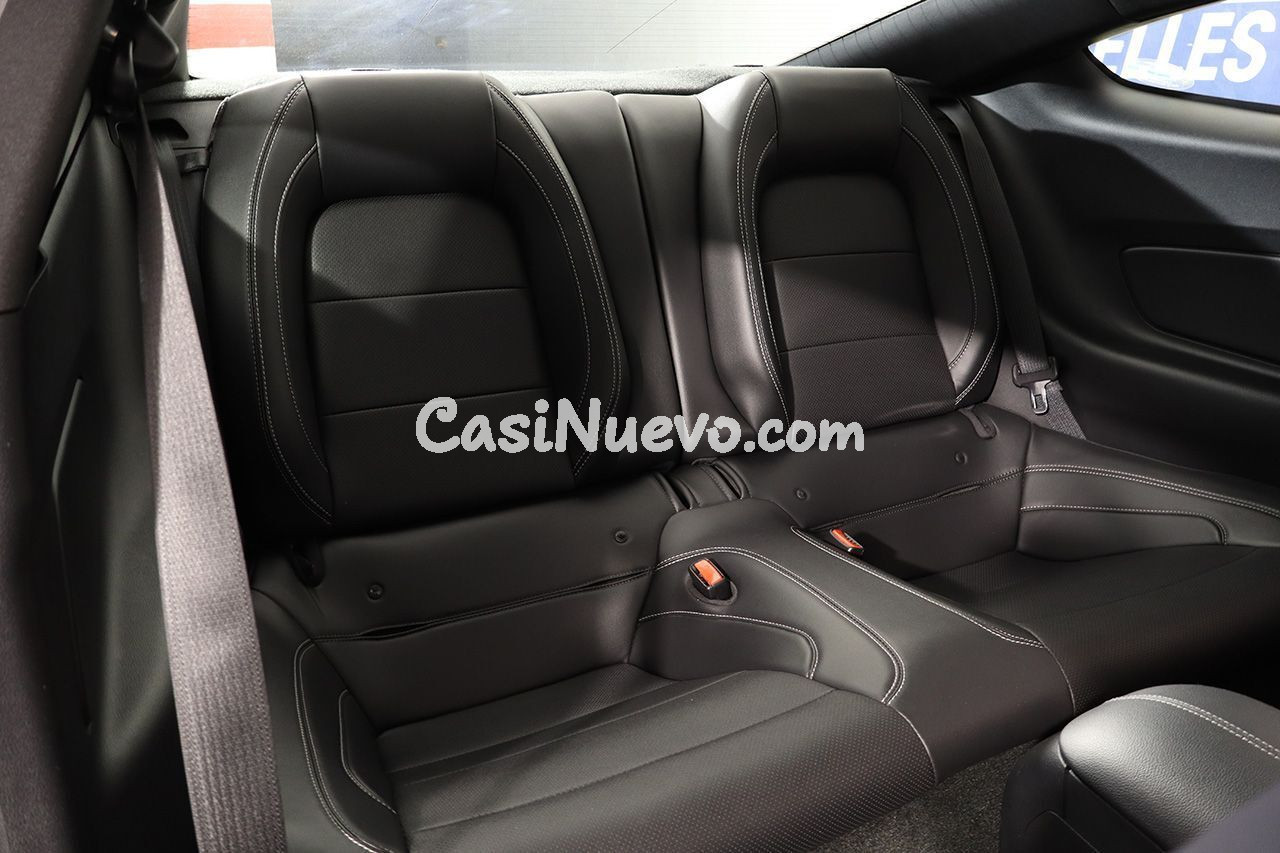 Ford Mustang 2.3 EcoBoost Fastback Auto 314cv - foto 8