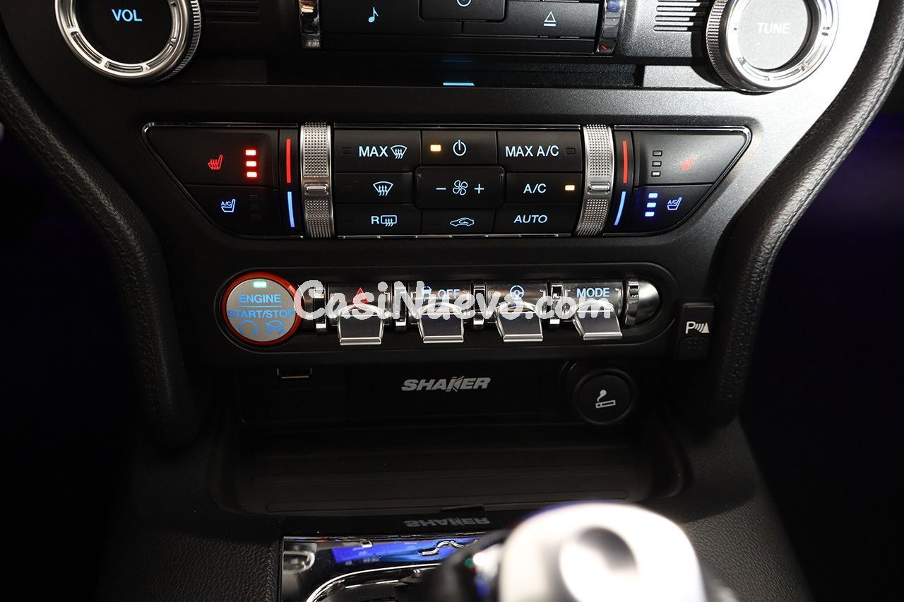 Ford Mustang 2.3 EcoBoost Fastback Auto 314cv - foto 14