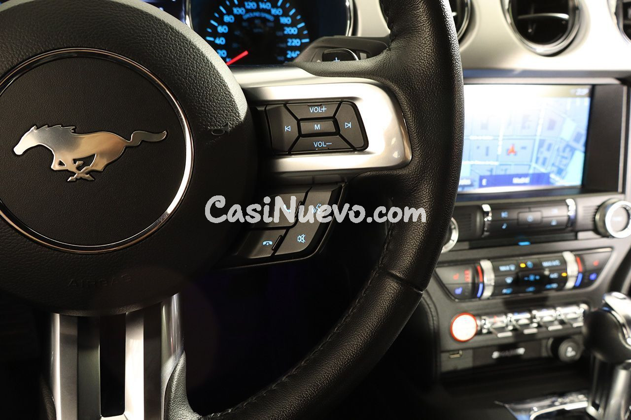 Ford Mustang 2.3 EcoBoost Fastback Auto 314cv - foto 34