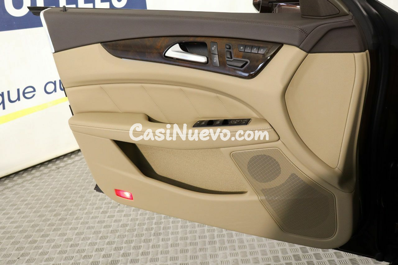 Mercedes Clase CLS CLS 500 4MATIC BlueEFFICIENCY 408cv - foto 32