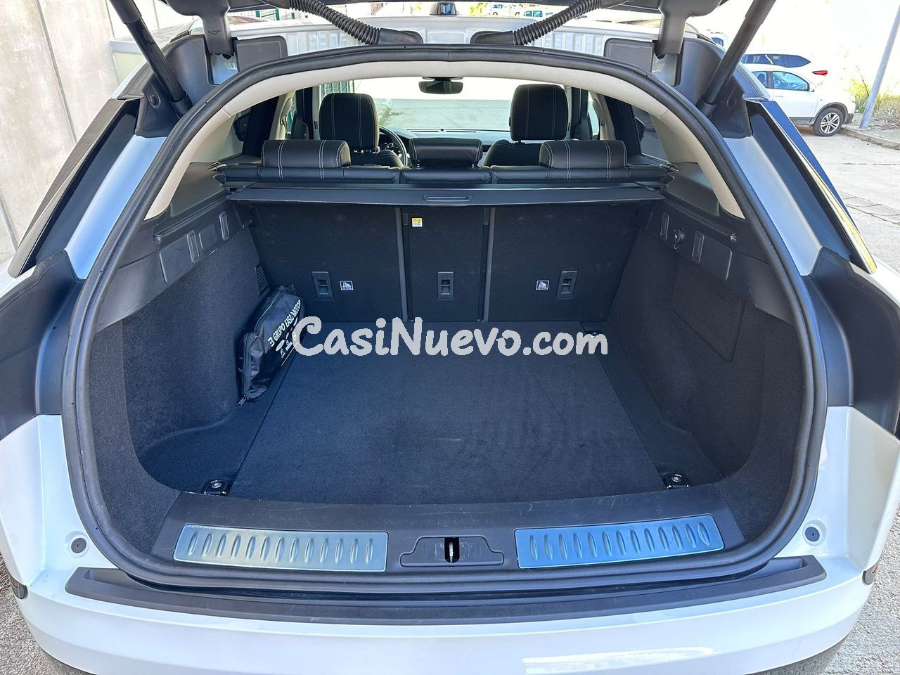 Land-Rover Range Rover Velar R dynamic - foto 39