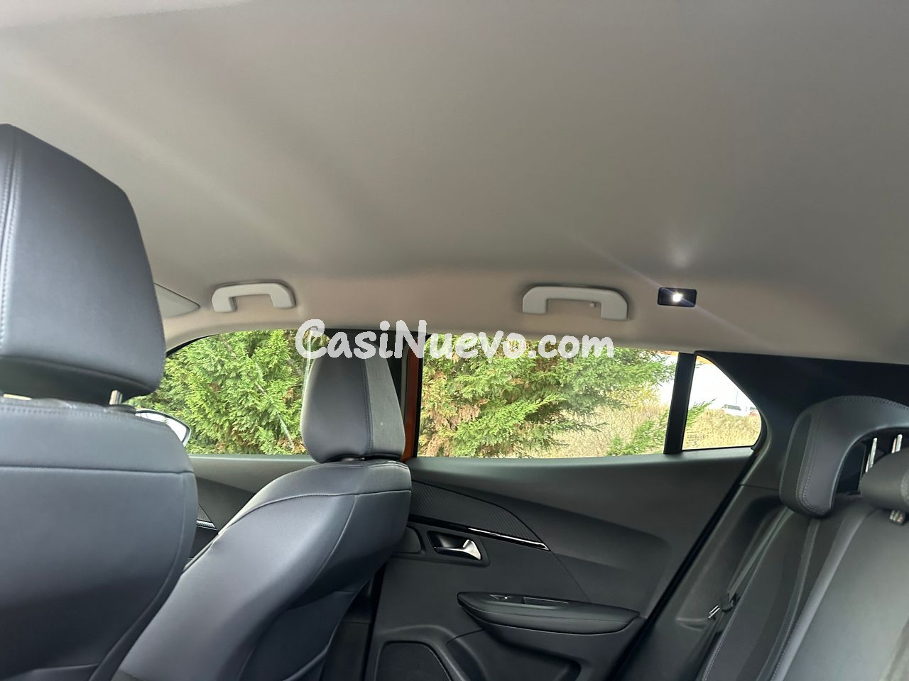 Peugeot 2008 1.2 T - foto 20