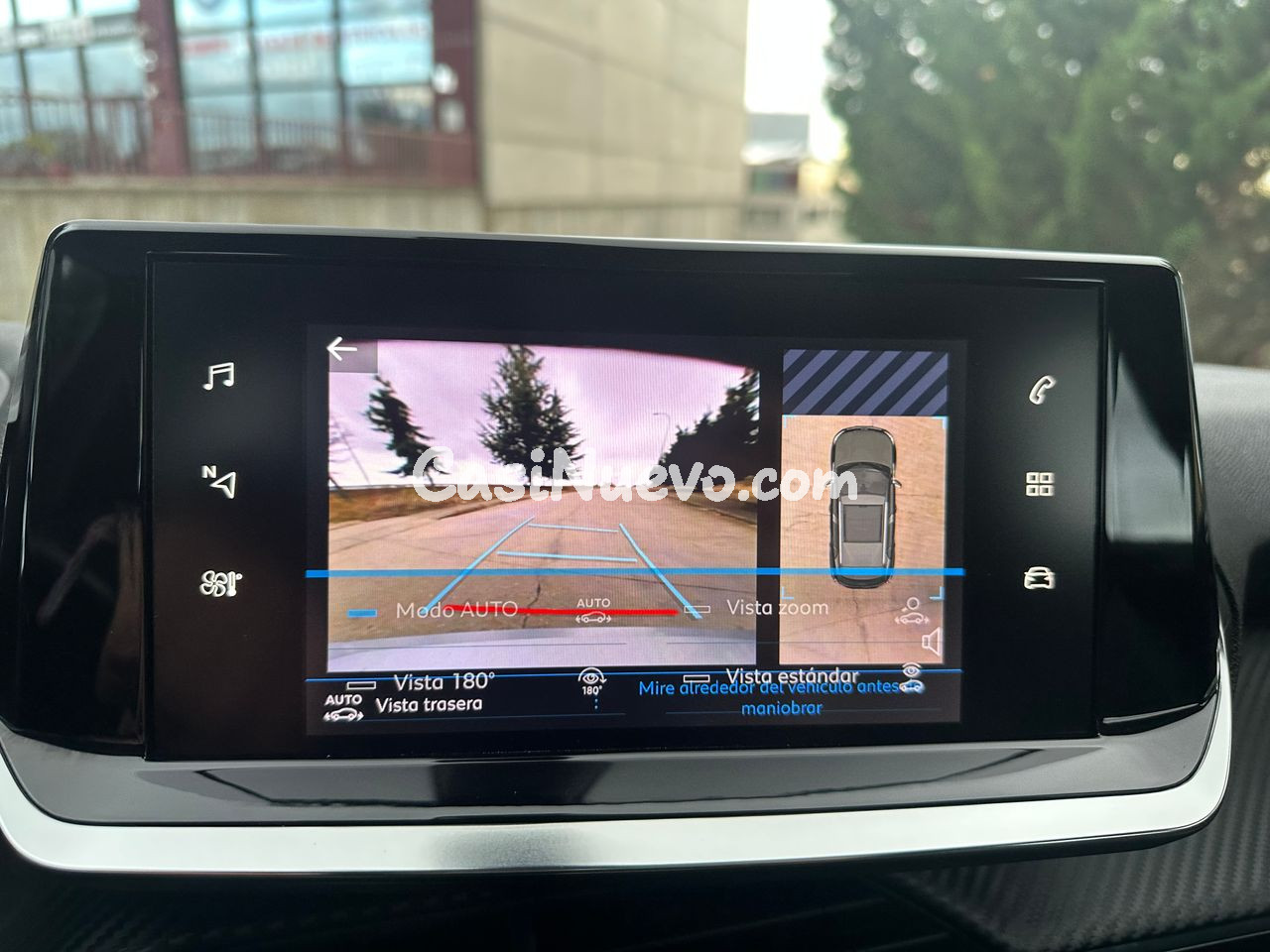 Peugeot 2008 1.2 T - foto 40