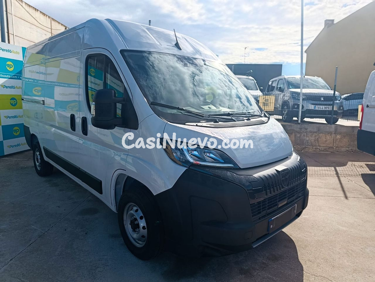 Peugeot Boxer FURGON 2.3 2H2 BLUEHDI 140