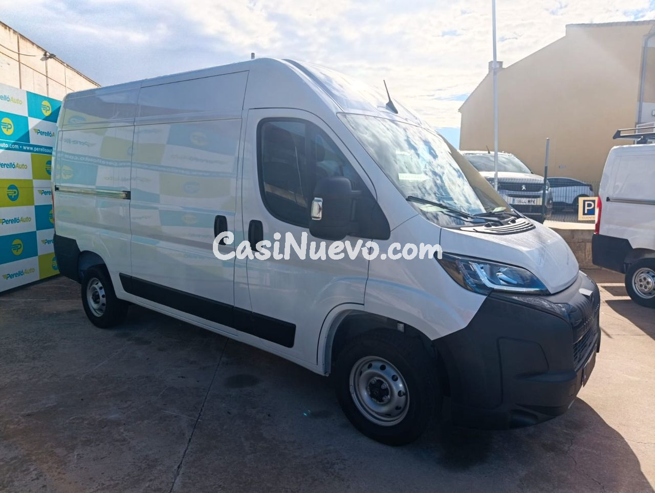 Peugeot Boxer FURGON 2.3 2H2 BLUEHDI 140