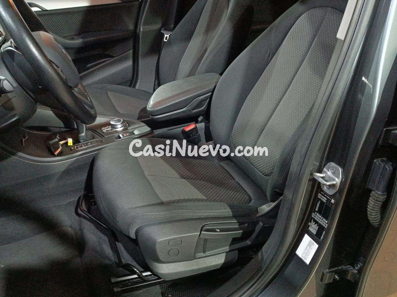 BMW X1 sDrive18i - foto 14