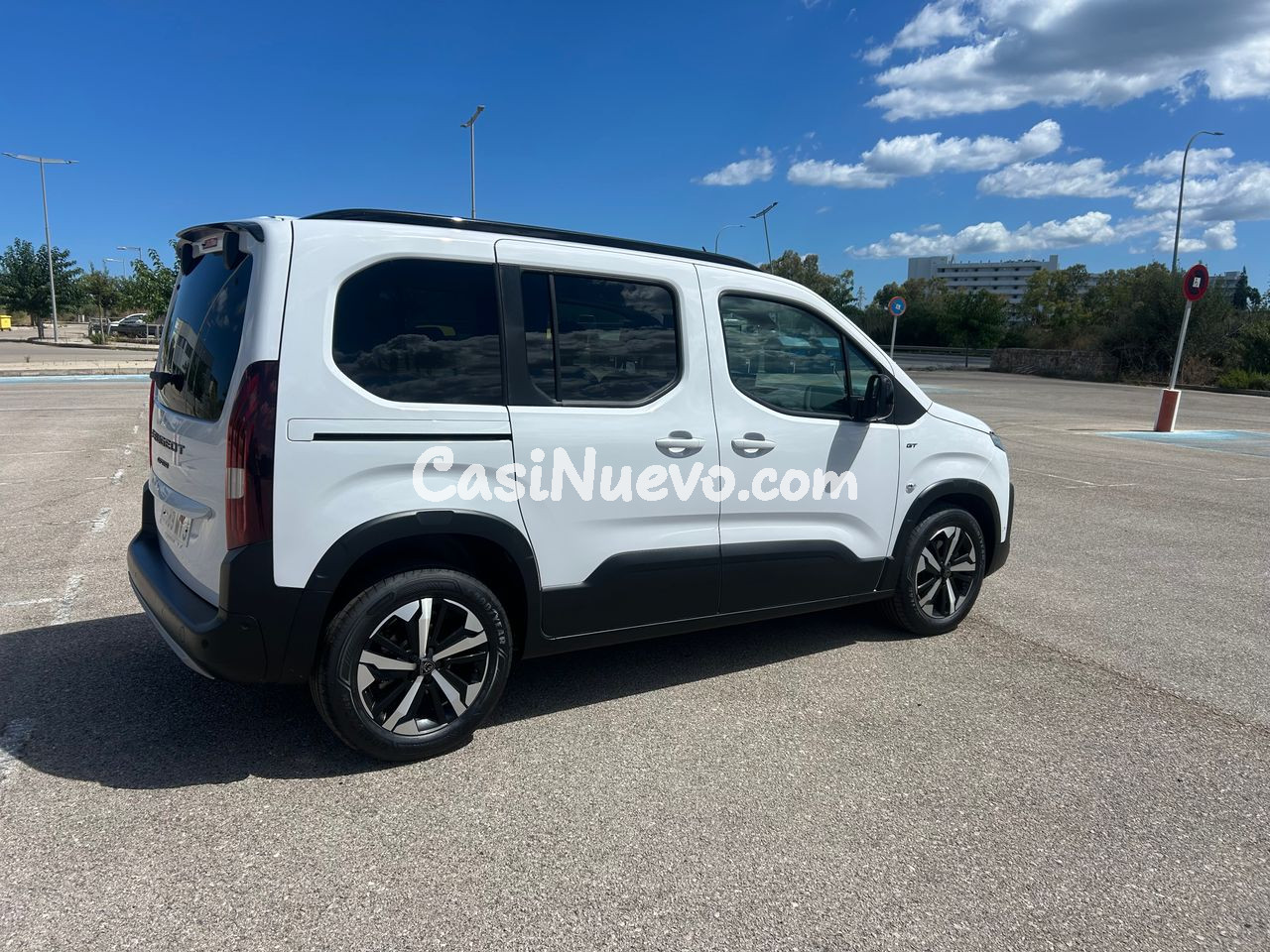 Peugeot Rifter GT BHDI EAT8 Standard