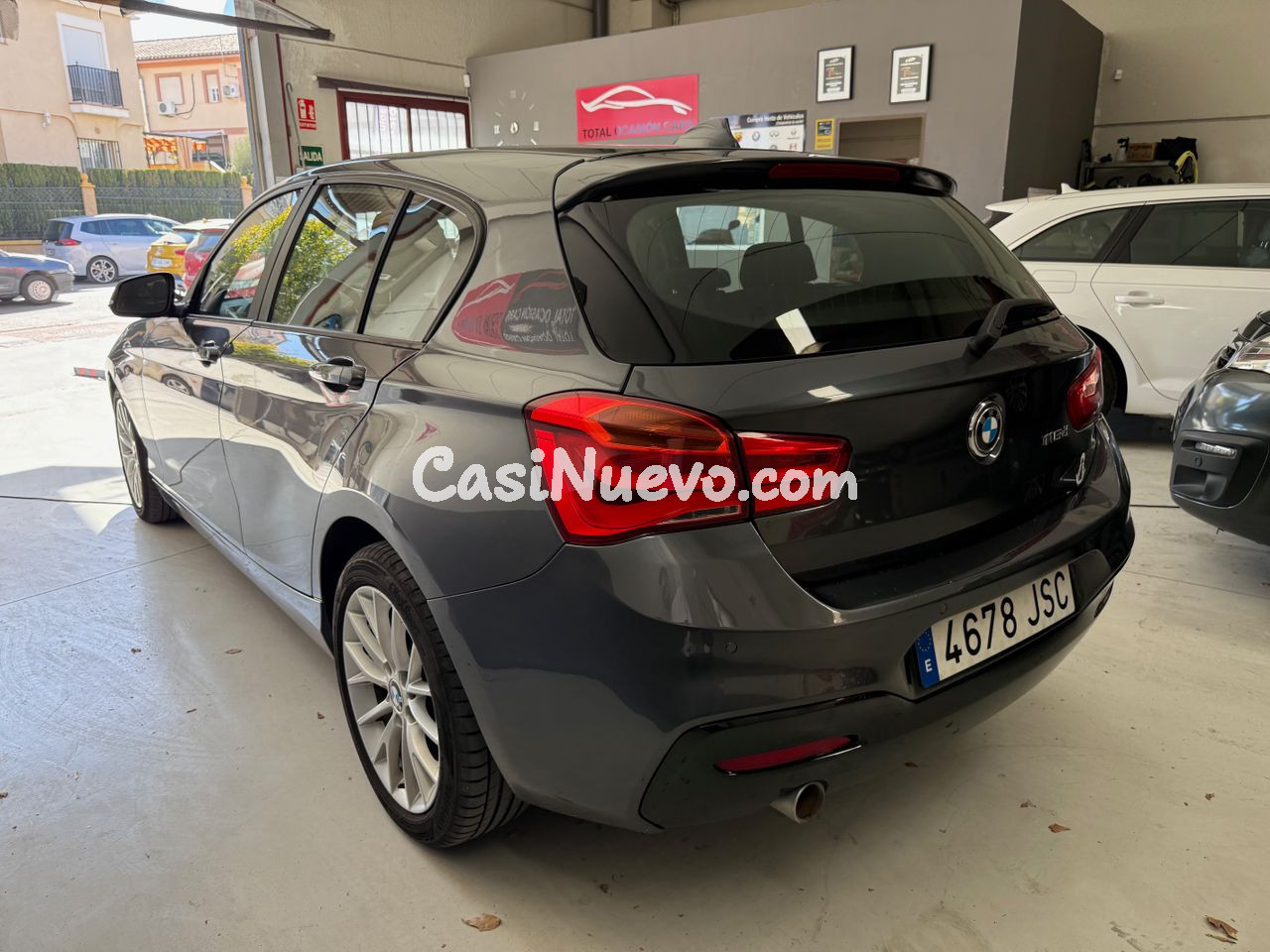 BMW Serie 1 116D - foto 6