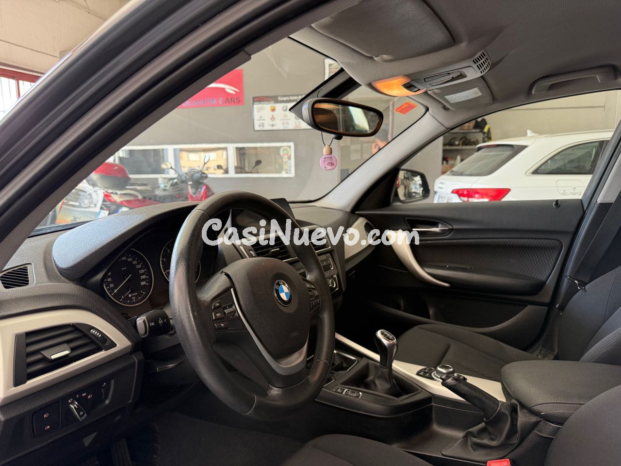 BMW Serie 1 116D - foto 8