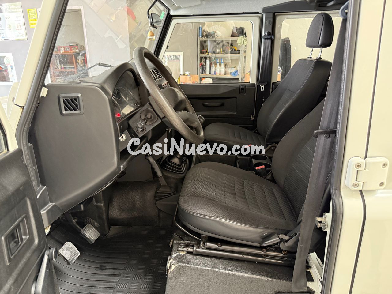 Land-Rover Defender 110 - foto 8