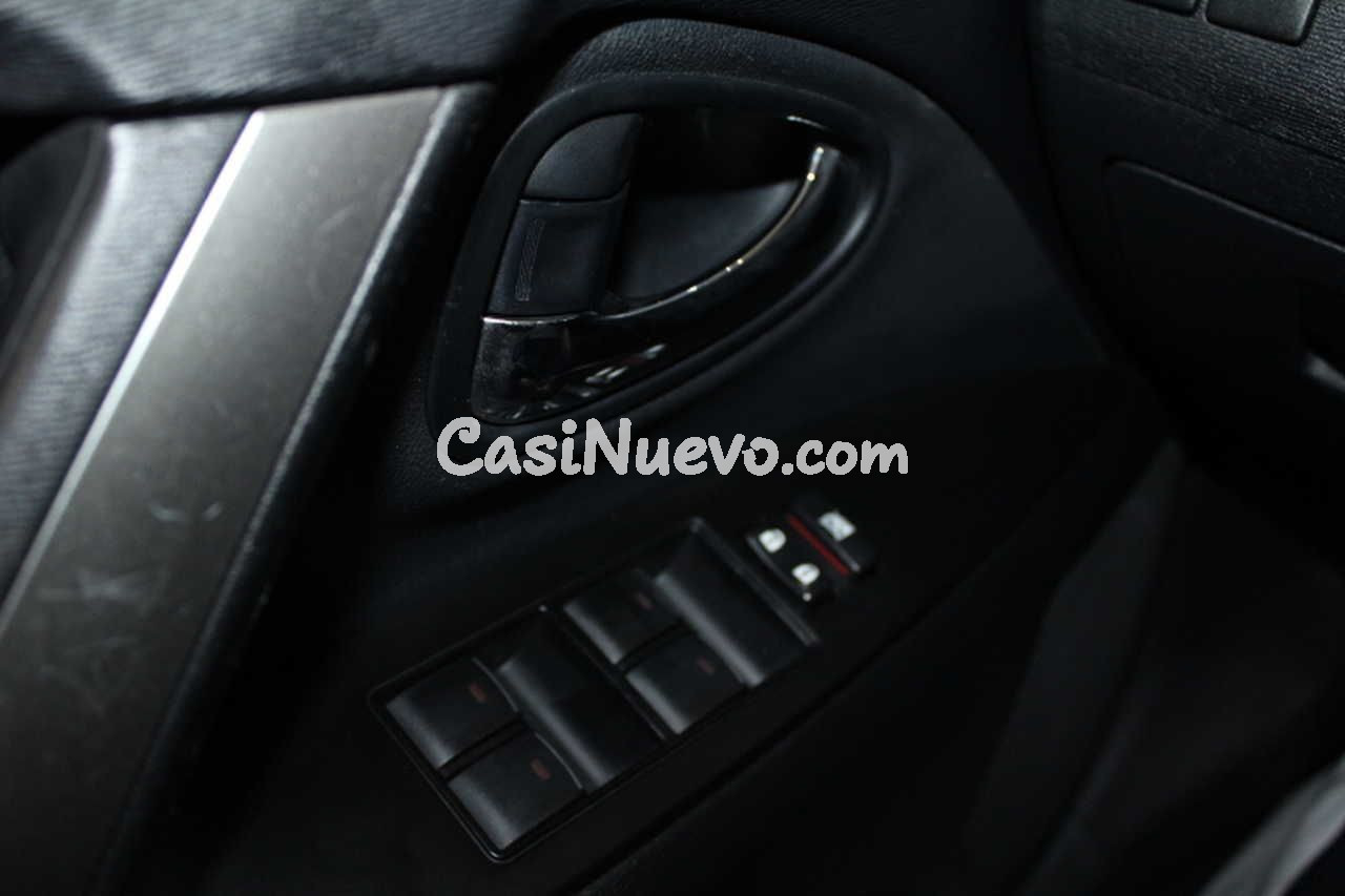 TOYOTA AVENSIS advance cs 120d - foto 4