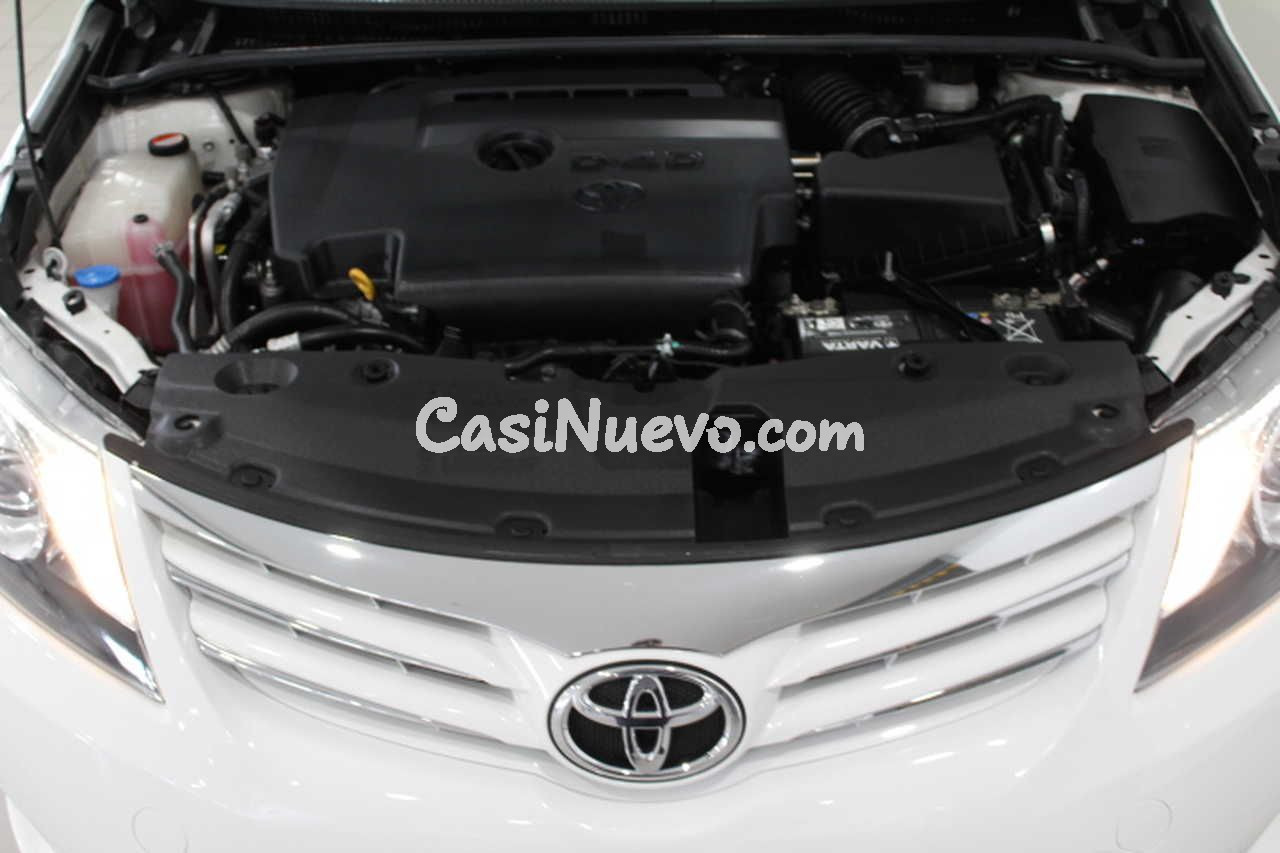 TOYOTA AVENSIS advance cs 120d - foto 19