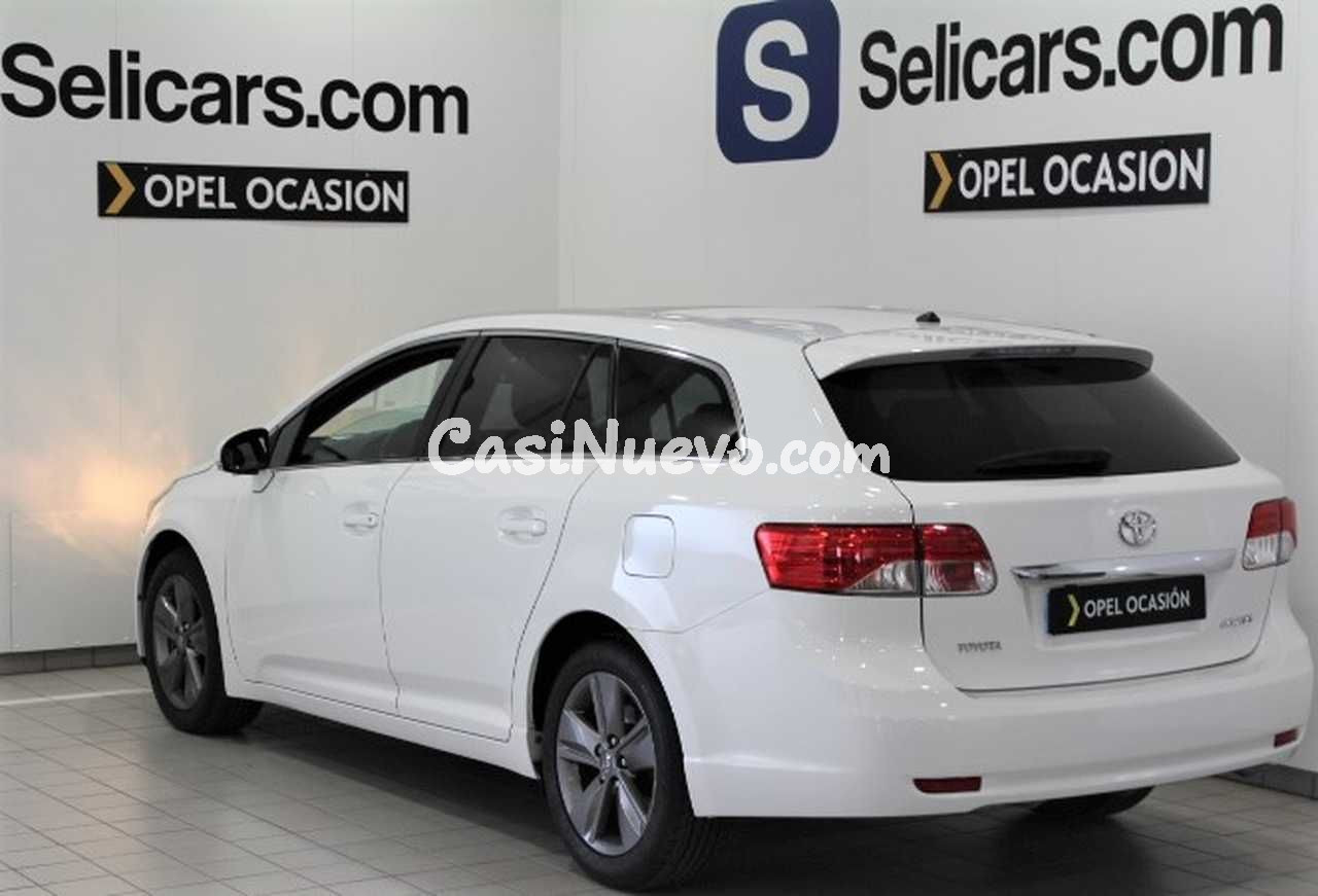 TOYOTA AVENSIS advance cs 120d - foto 21