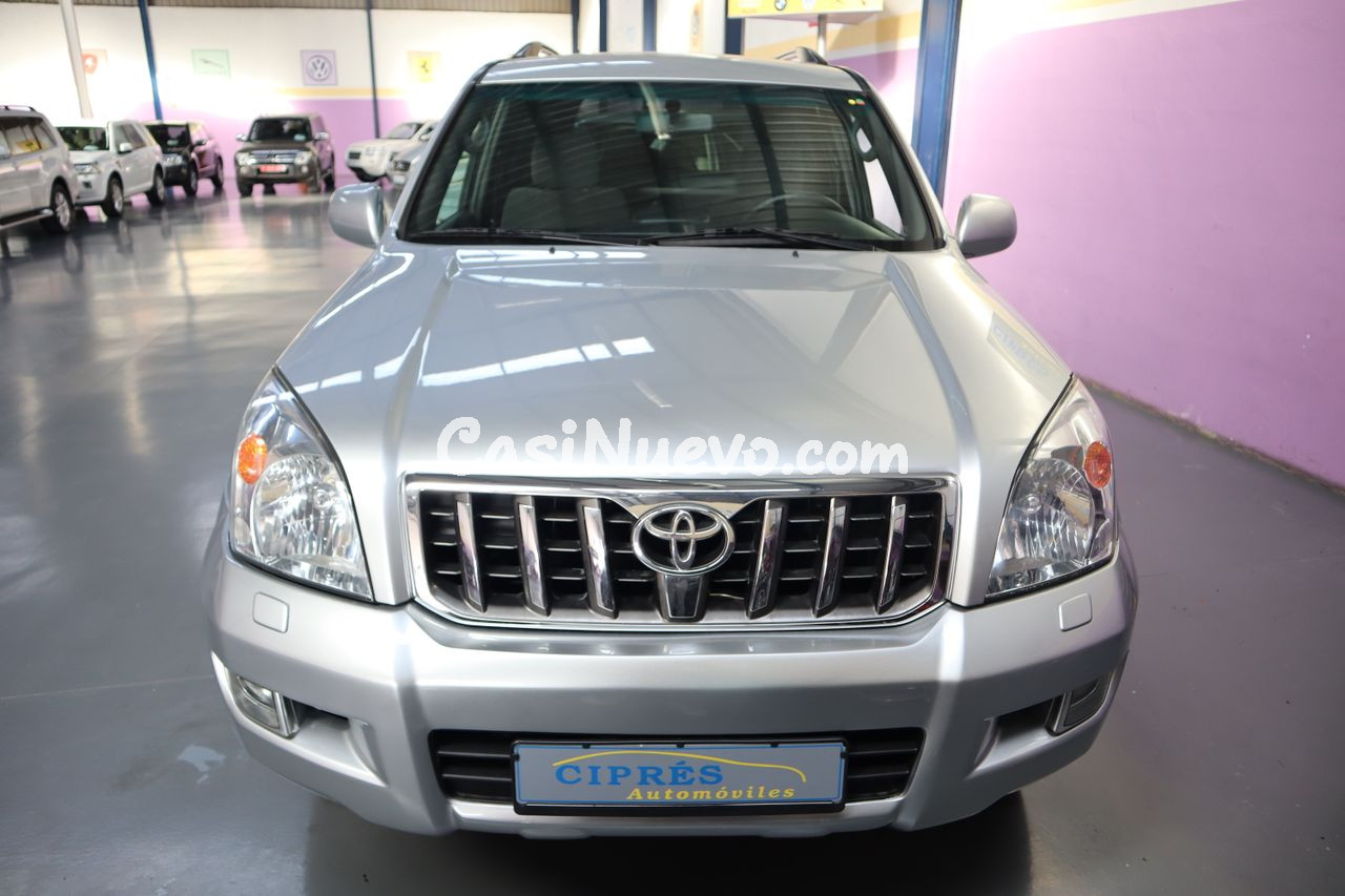 Toyota Land Cruiser 3.0 D-4D VX 163cv LARGO AUT.