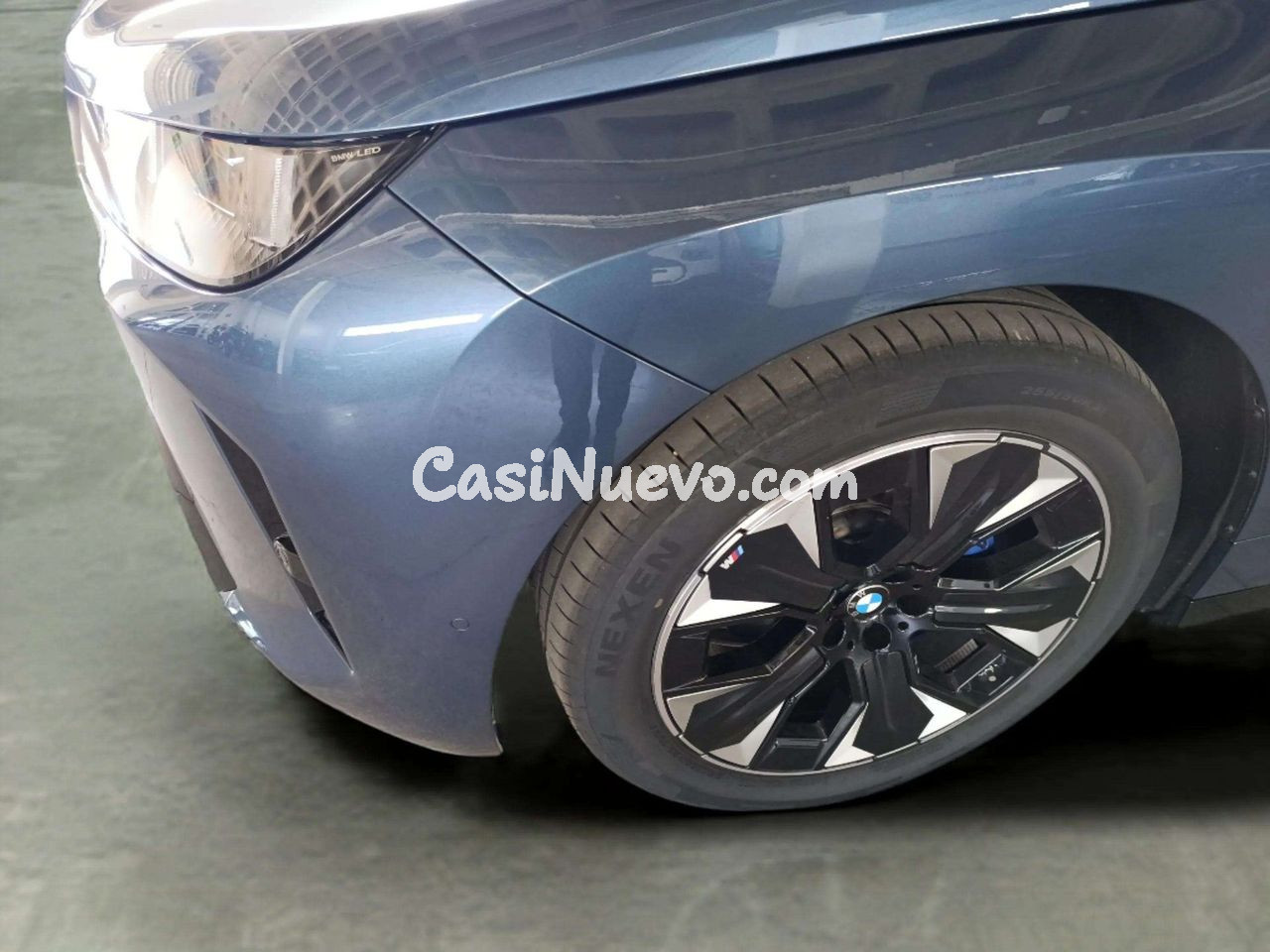 BMW iX xDrive60 400 kW (544 CV) - foto 6