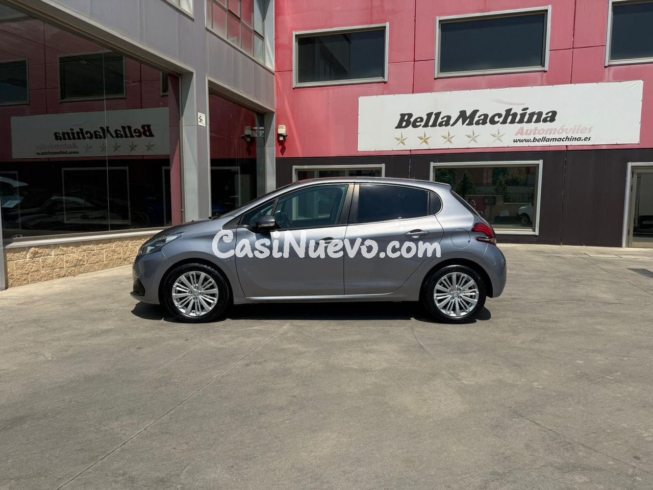 Peugeot 208 5P Signature 1.2L PureTech 60KW (82CV)