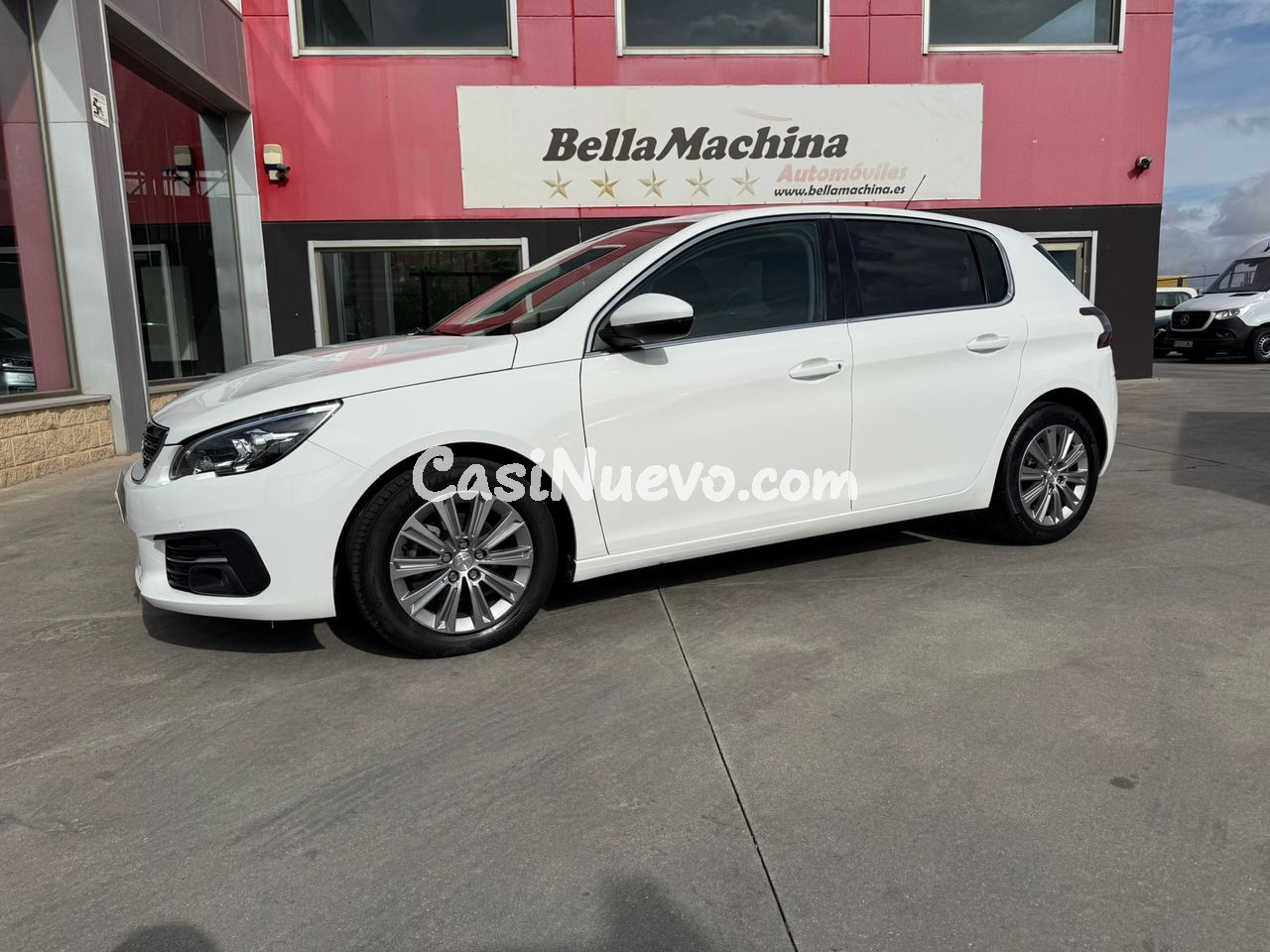 Peugeot 308 5p Allure Pack BlueHDI 130 S&S