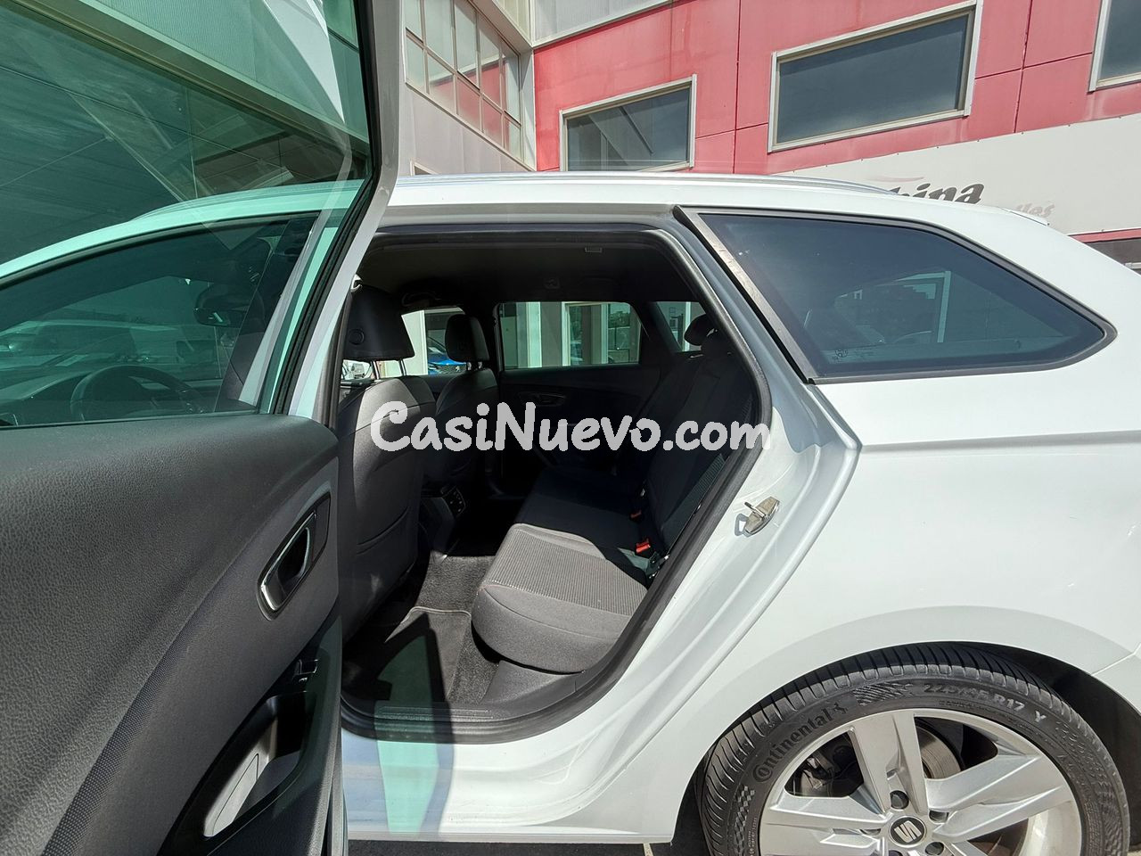 Seat Leon ST 2.0 TDI 110kW (150CV) DSG-7 St&Sp FR - foto 11