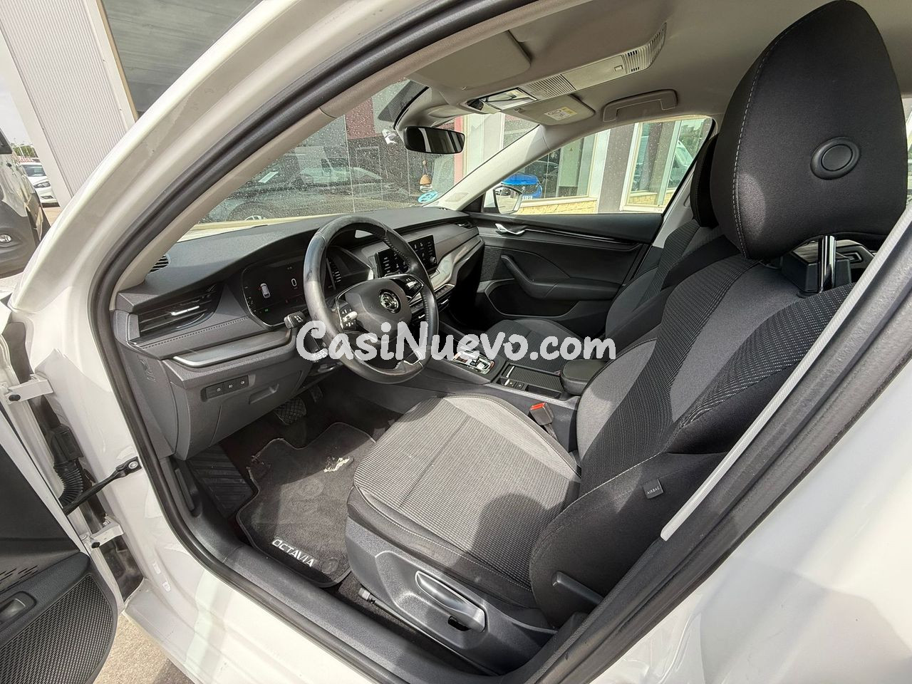 Skoda Octavia Combi 2.0 TDI 110kW (150CV) DSG Style - foto 11