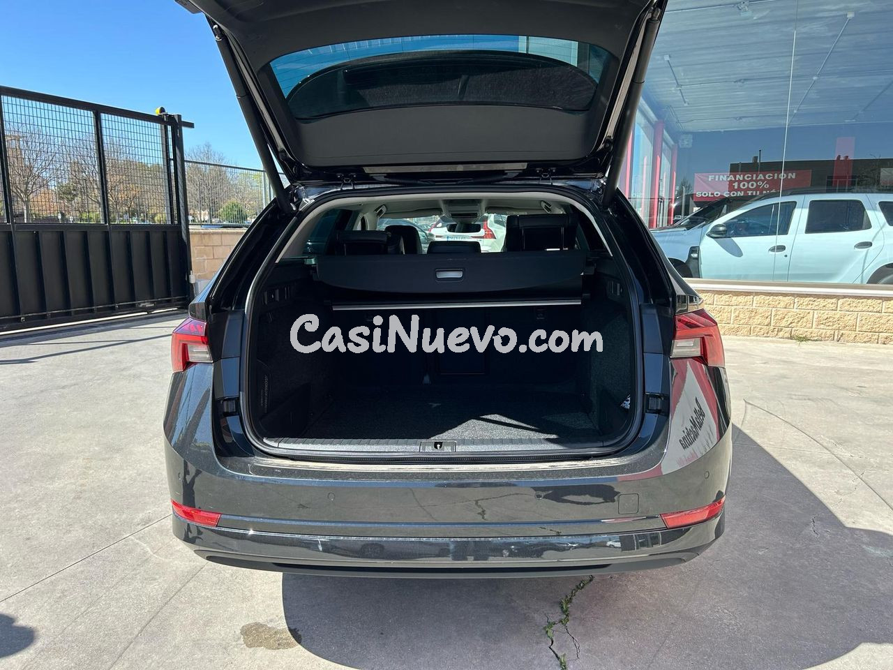 Skoda Octavia Combi 2.0 TDI 110kW (150CV) DSG Style - foto 8