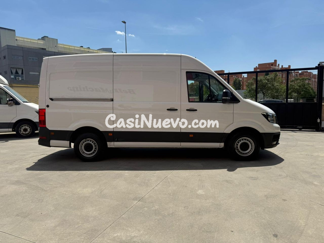 Volkswagen Crafter L3 H2 140 CV - foto 6