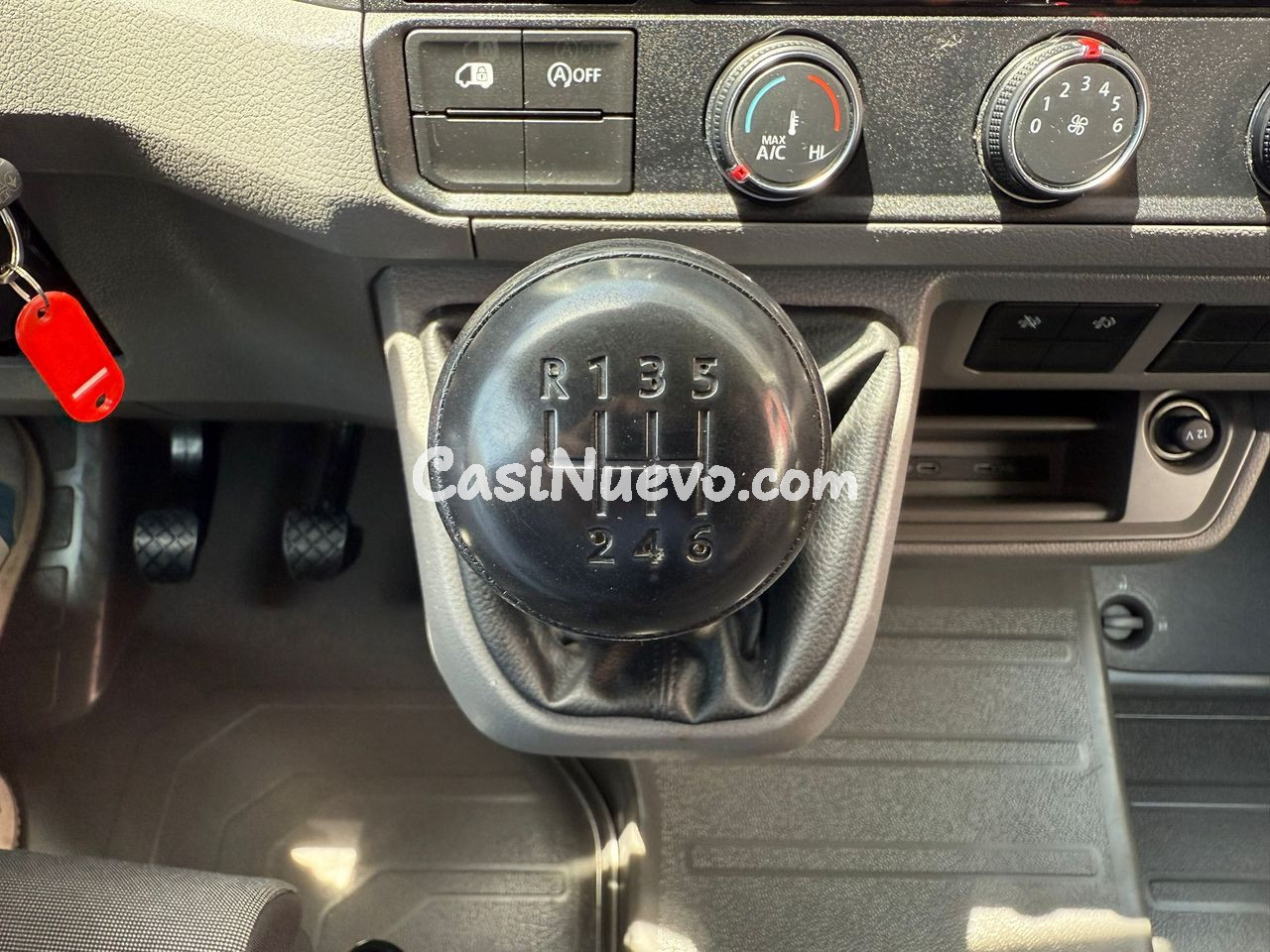 Volkswagen Crafter L3 H2 140 CV - foto 14