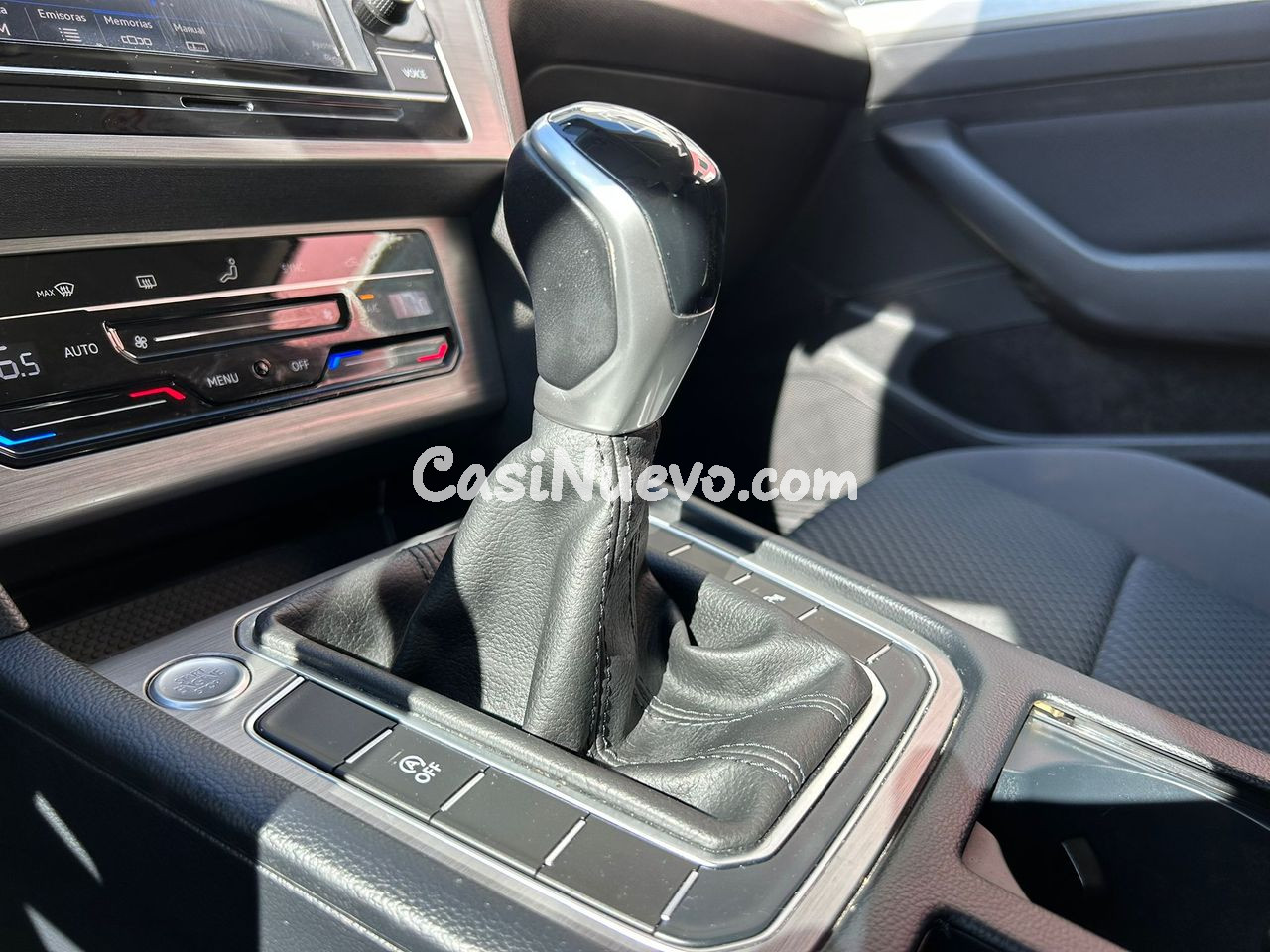 Volkswagen Passat Variant Business 2.0 TDI 110kW - foto 17