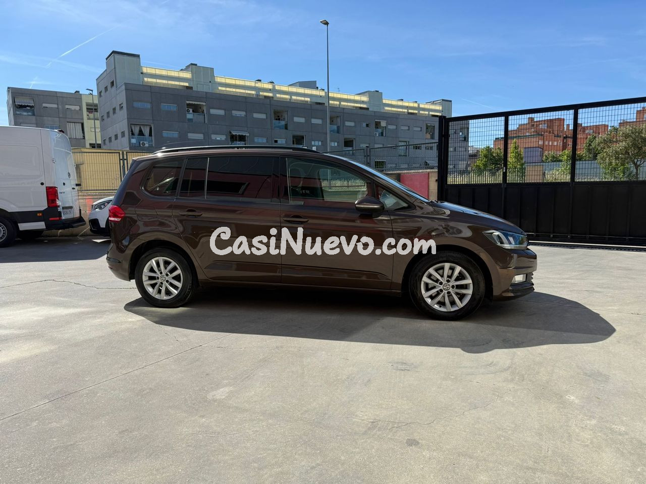 Volkswagen Touran Advance 1.6 TDI 85kW (115CV) DSG - foto 5