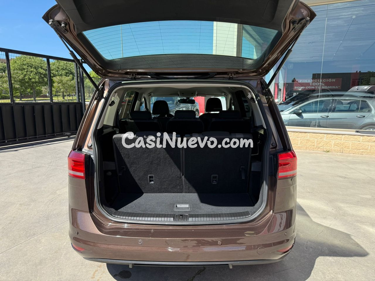 Volkswagen Touran Advance 1.6 TDI 85kW (115CV) DSG - foto 8