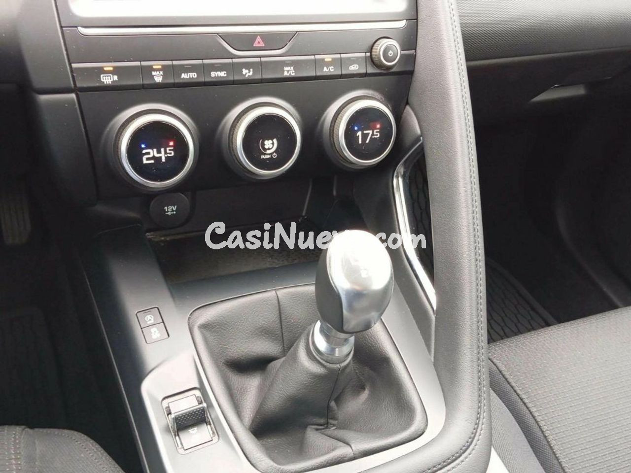 Jaguar E-Pace 2.0D 110kW - foto 14