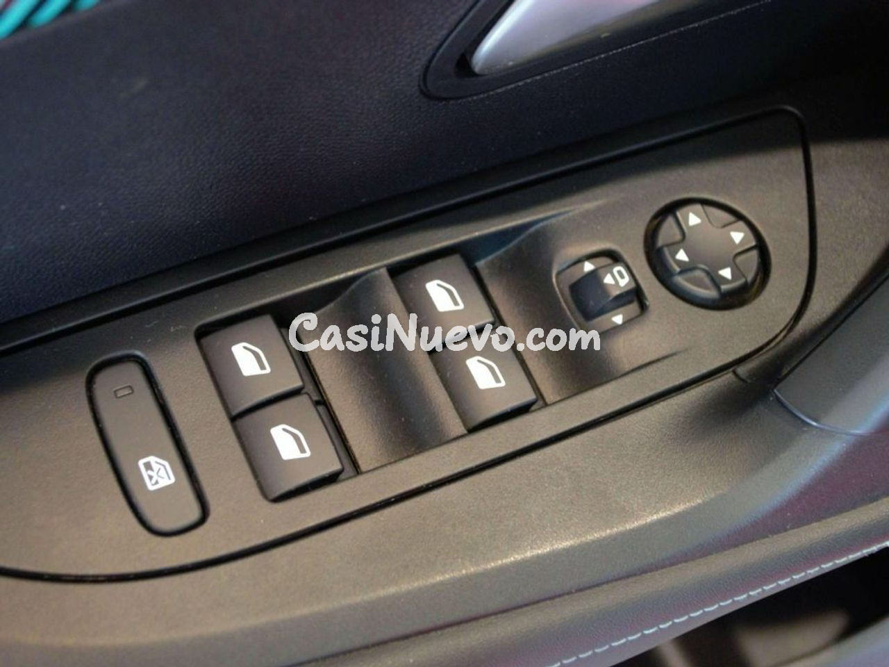 Peugeot 2008 Allure Puretech 130 S&S BVM6 - foto 14